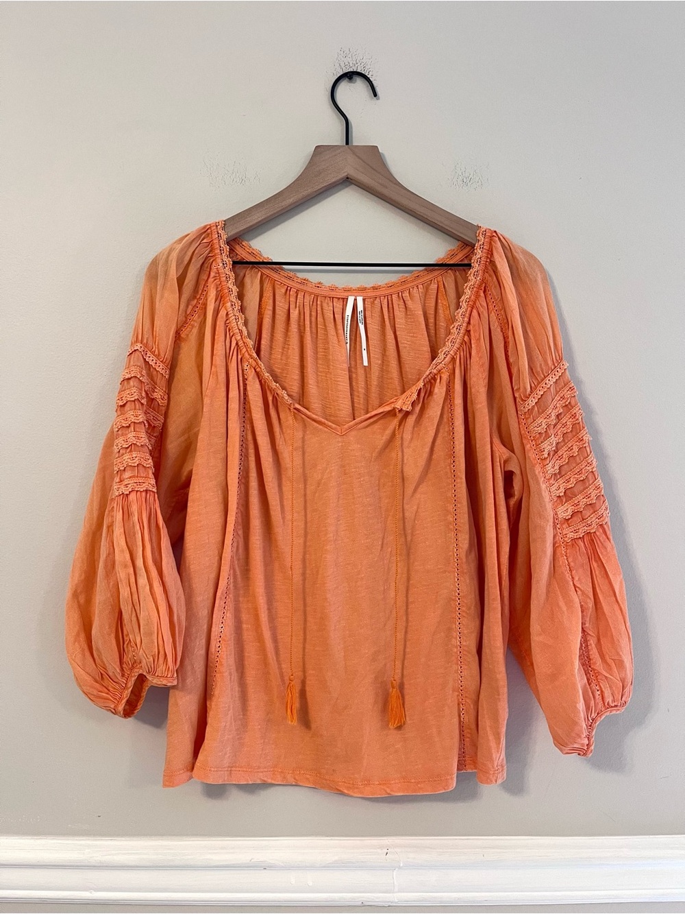 Anthropologie Women’s Orange Peasant Blouse Size M Tunic Tassel Ties Boho